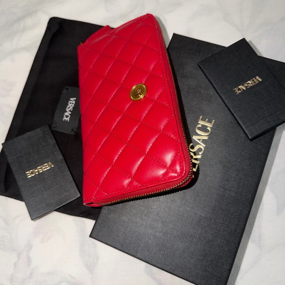 VERSACE LONG WALLET - Picture 7 of 10